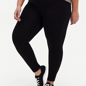 Torrid Ponte Pixie Skinny Pants